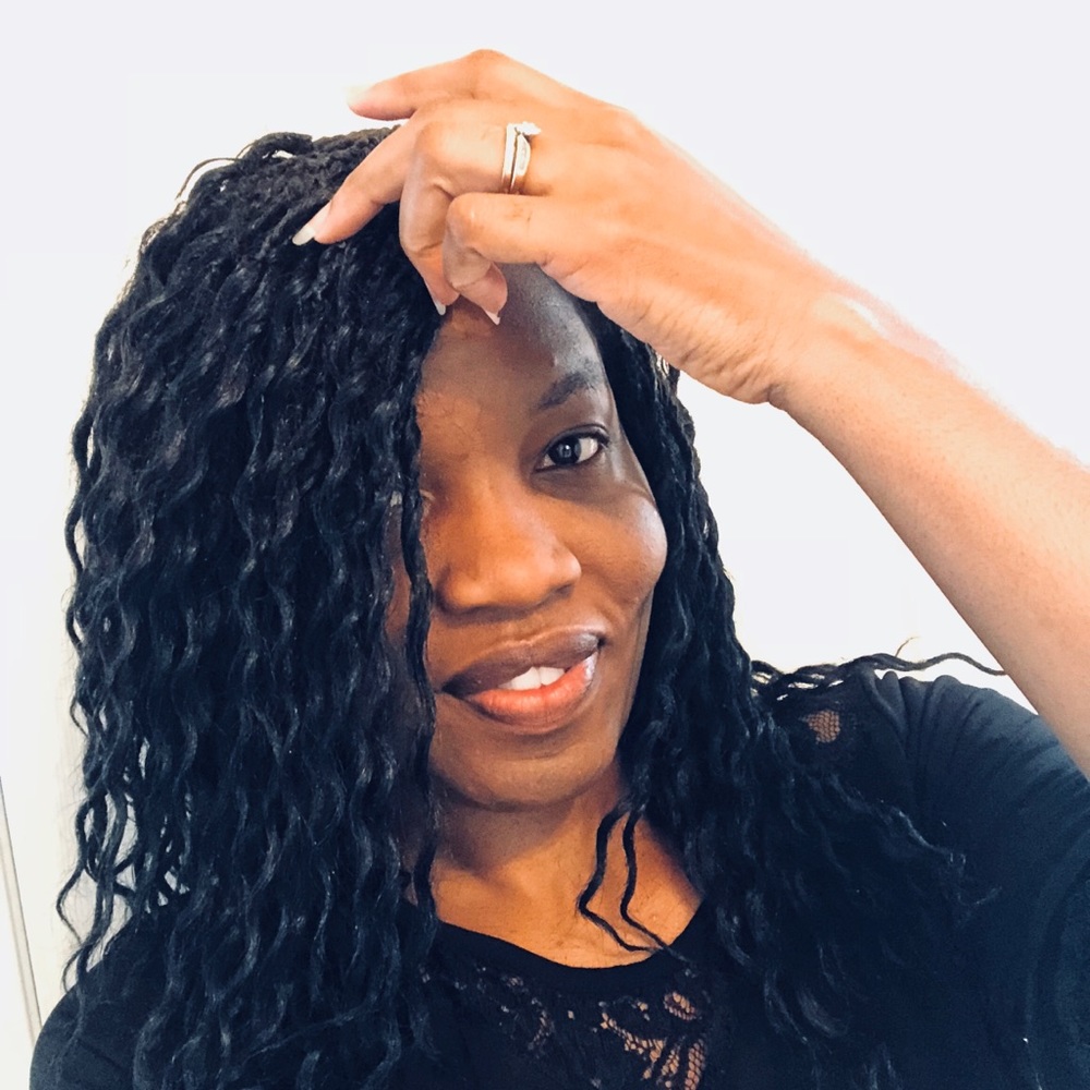 Meet your Posher, Tiffany